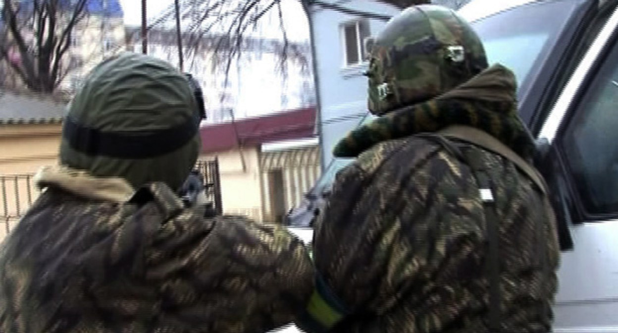 Спецоперация. Фото: пресс-служба Национального антитеррористического комитета http://nac.gov.ru Спецоперация. Фото: пресс-служба Национального антитеррористического комитета http://nac.gov.ru