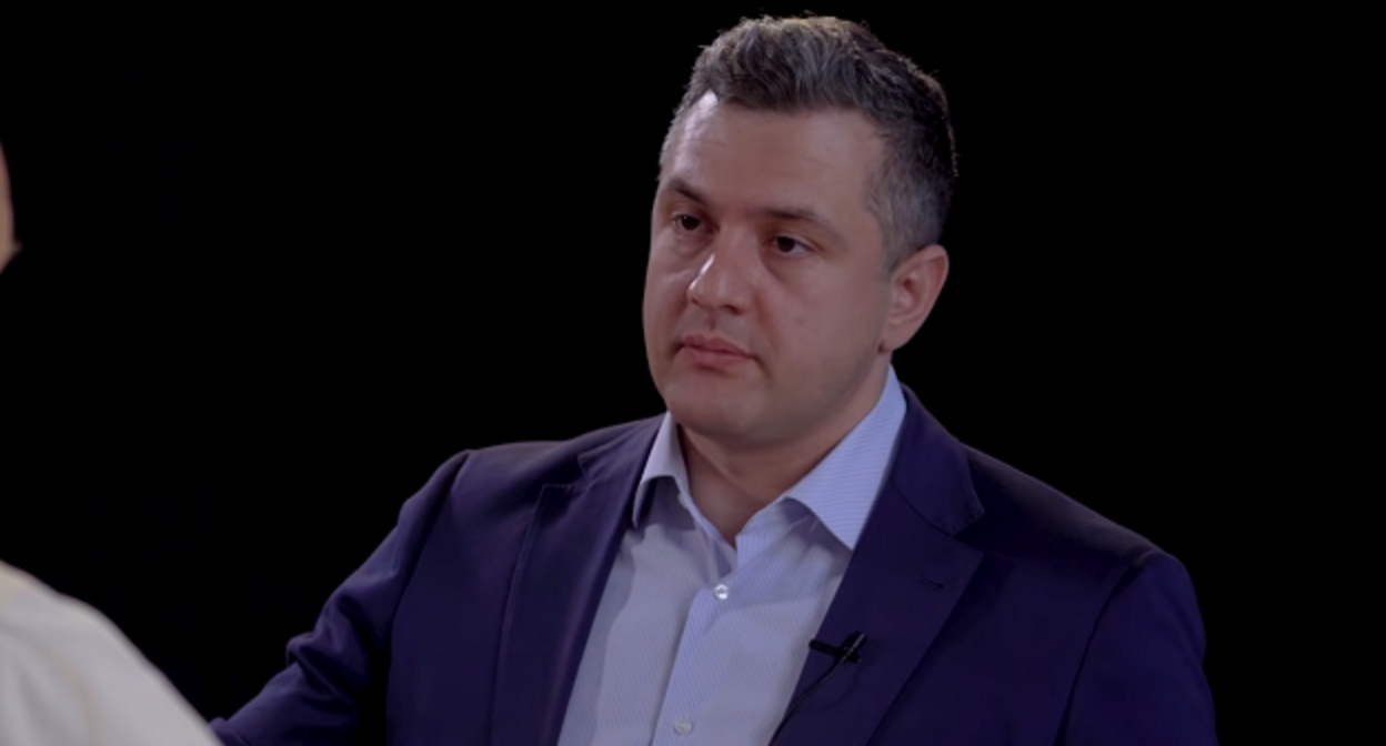 Георгий Каландадзе. Кадр видео Юрій Бутусов www.youtube.com/watch?v=u75hb_aJGTY Георгий Каландадзе. Кадр видео Юрій Бутусов www.youtube.com/watch?v=u75hb_aJGTY