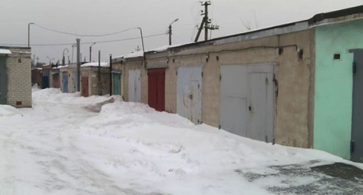 Гаражи. Фото: Электронная газета "Кабардино-Балкарская правда" https://kbpravda.ru/node/6494 Гаражи. Фото: Электронная газета "Кабардино-Балкарская правда" https://kbpravda.ru/node/6494