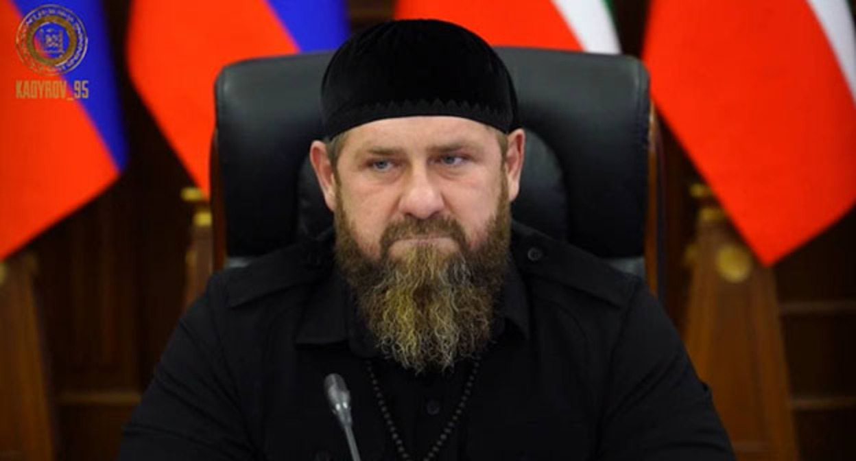 Рамзан Кадыров на заседании оргкомитета по подготовке к 100-летнему юбилею со дня образования Чеченской автономии. Скриншот видео grozny.tv https://grozny.tv/news/main/46162 Рамзан Кадыров на заседании оргкомитета по подготовке к 100-летнему юбилею со дня образования Чеченской автономии. Скриншот видео grozny.tv https://grozny.tv/news/main/46162