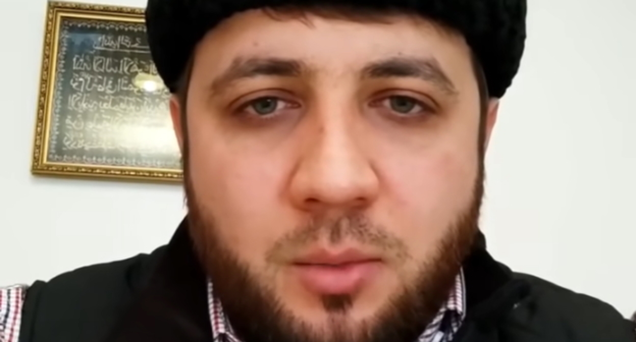 Илез Барахоев. стоп кадр видео канала фортранга https://www.youtube.com/watch?v=9YGfj_Vy4rg Илез Барахоев. стоп кадр видео канала фортранга https://www.youtube.com/watch?v=9YGfj_Vy4rg