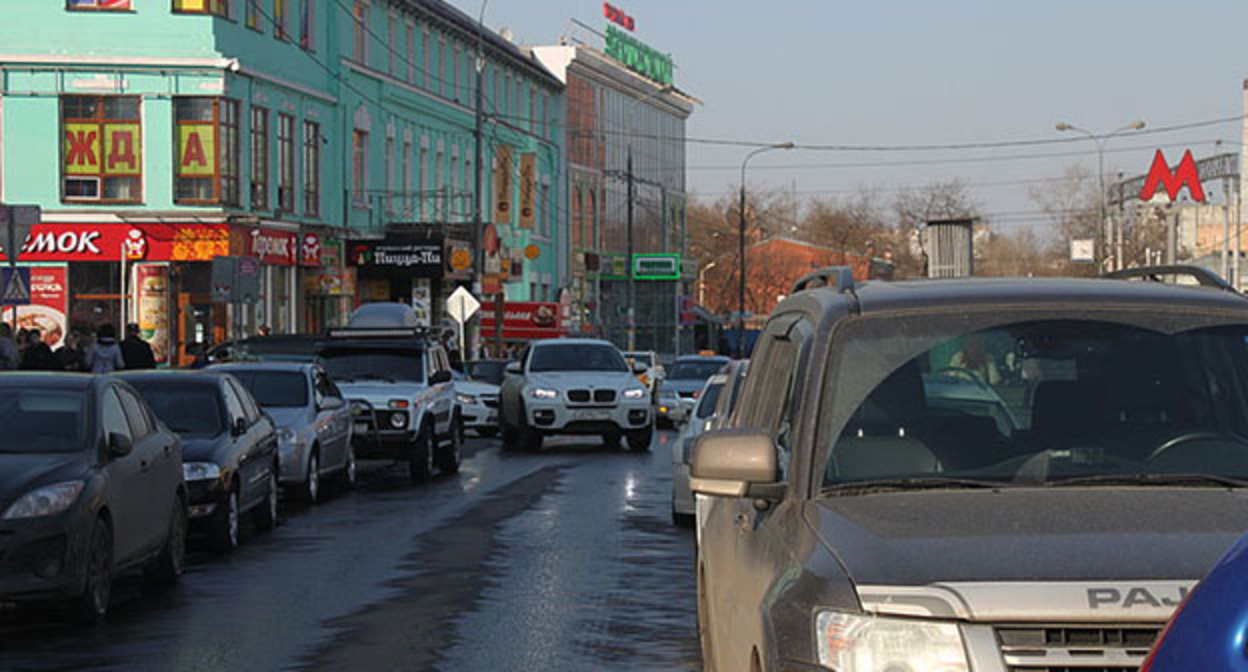 Гжельский переулок в Москве. Фото: DonSimon https://commons.wikimedia.org/ Гжельский переулок в Москве. Фото: DonSimon https://commons.wikimedia.org/