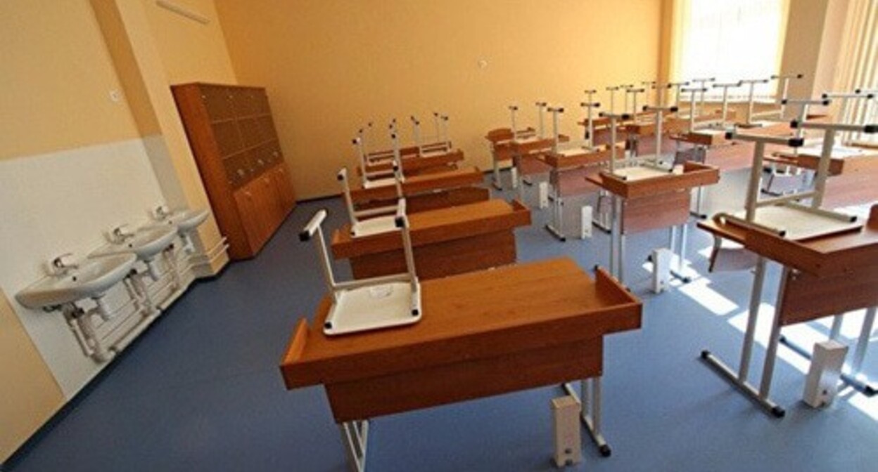 Школьный класс. Фото Яромир Романов https://www.znak.com/2017-02-06/v_zaurale_iz_za_grippa_polnostyu_zakryty_bolee_100_shkol_i_20_detskih_sadov Школьный класс. Фото Яромир Романов https://www.znak.com/2017-02-06/v_zaurale_iz_za_grippa_polnostyu_zakryty_bolee_100_shkol_i_20_detskih_sadov
