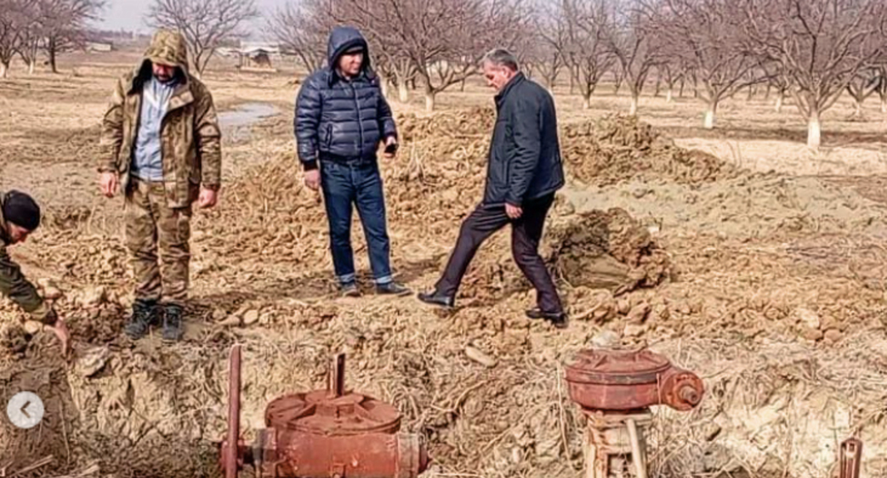 Ремонт водовода в Буйнакске. Скриншот сообщения https://www.instagram.com/p/CZb6YtFAAa8/ Ремонт водовода в Буйнакске. Скриншот сообщения https://www.instagram.com/p/CZb6YtFAAa8/