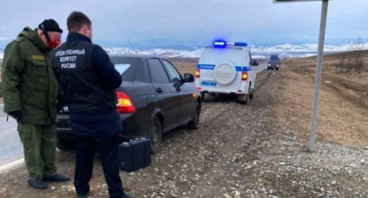 На месте убийства в Карачаево-Черкесии. Фото : Следственное управление СК РФ по КЧР На месте убийства в Карачаево-Черкесии. Фото : Следственное управление СК РФ по КЧР