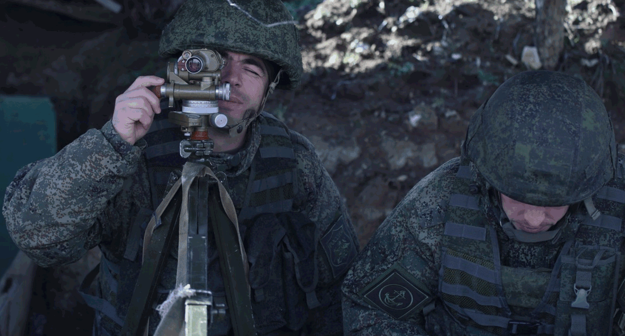 Военнослужащие российской армии. Фото пресс-службы МО России https://мультимедиа.минобороны.рф/multimedia/photo/gallery.htm?id=109017@cmsPhotoGallery Военнослужащие российской армии. Фото пресс-службы МО России https://мультимедиа.минобороны.рф/multimedia/photo/gallery.htm?id=109017@cmsPhotoGallery