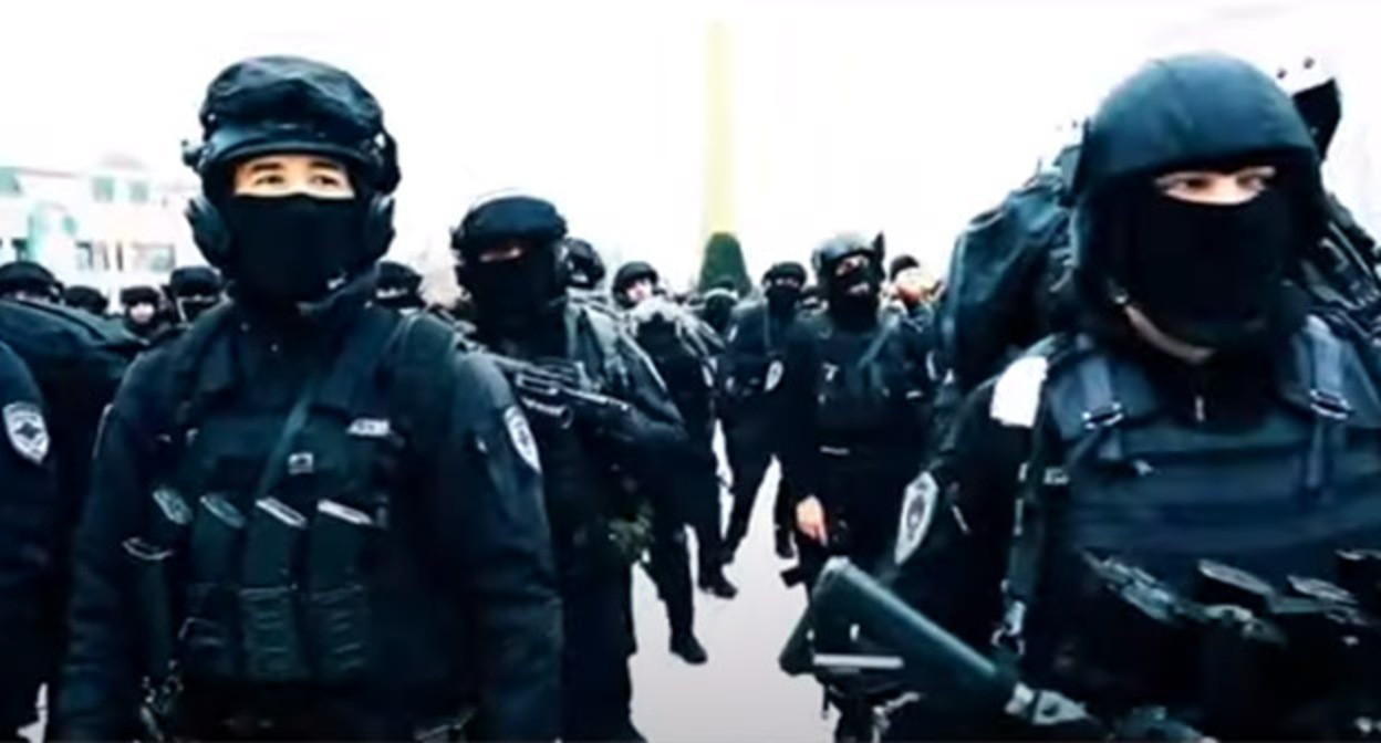 Армия Чеченской Республики. Скриншот видео
ИА "Грозный-Информ" https://www.youtube.com/watch?v=y1viBhtKhNI Армия Чеченской Республики. Скриншот видео
ИА "Грозный-Информ" https://www.youtube.com/watch?v=y1viBhtKhNI