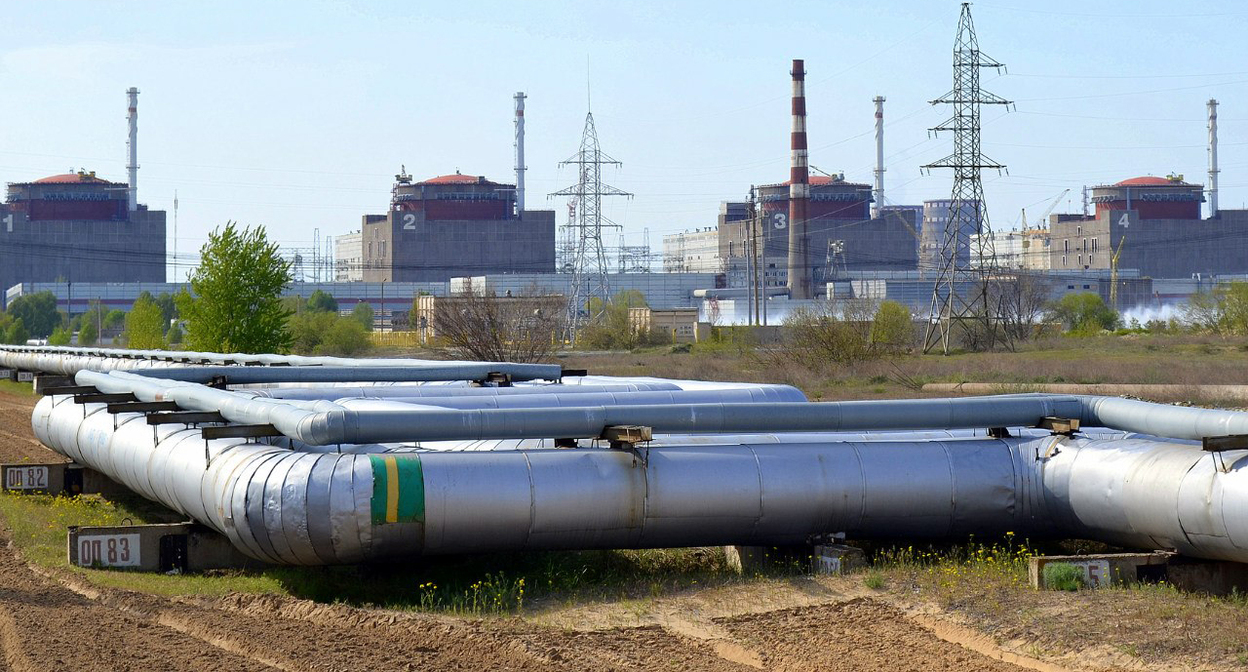 Вид Запорожской АЭС. Фото https://commons.wikimedia.org/wiki/Category:Zaporozhye_Nuclear_Power_Plant Вид Запорожской АЭС. Фото https://commons.wikimedia.org/wiki/Category:Zaporozhye_Nuclear_Power_Plant