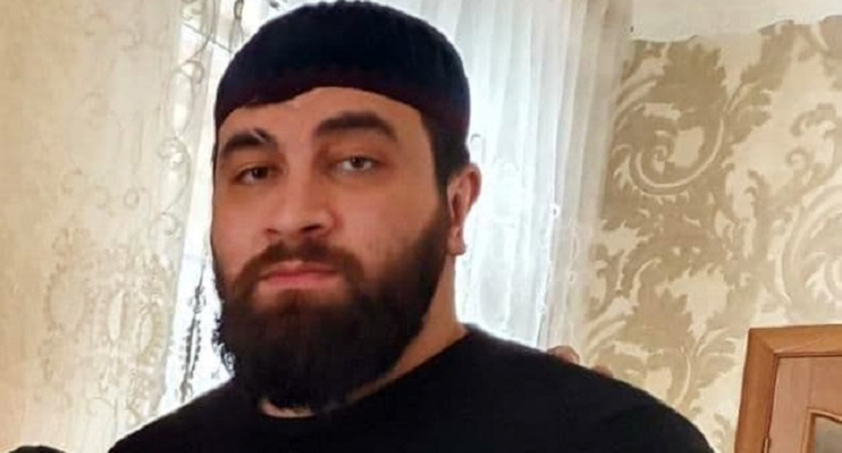 Рамазан Дугиев. Фото https://fortanga.org/2022/02/zhitelya-ingushetii-zaderzhali-po-mitingovomu-delu/ Рамазан Дугиев. Фото https://fortanga.org/2022/02/zhitelya-ingushetii-zaderzhali-po-mitingovomu-delu/