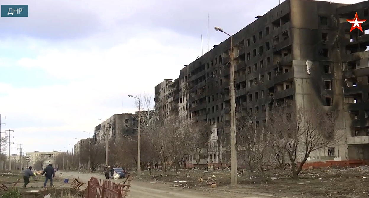 Мариуполь. Кадр видео ТК "Звезда" https://tvzvezda.ru/news/20223162044-2zqJk.html Мариуполь. Кадр видео ТК "Звезда" https://tvzvezda.ru/news/20223162044-2zqJk.html