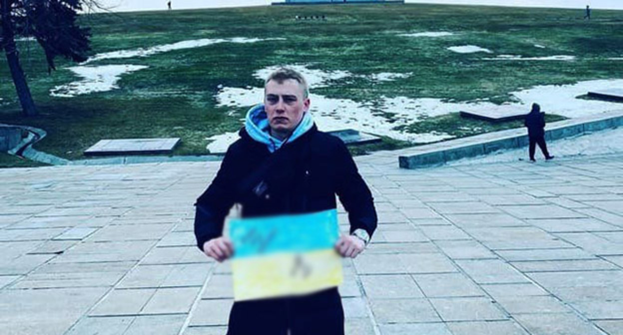 Владислав Лыгин. Скриншот https://mobile.twitter.com/vashdozor Владислав Лыгин. Скриншот https://mobile.twitter.com/vashdozor