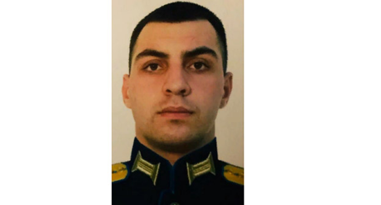 Лейтенант Аллаудин Бабаев. Скриншот https://suleiman-stalskiy.ru/novosti/v-suleyman-stalskom-rayone-prostilis-s-pogibshim-v-khode-spetsoperatsii-na-ukraine-voennosluzhashchi/ Лейтенант Аллаудин Бабаев. Скриншот https://suleiman-stalskiy.ru/novosti/v-suleyman-stalskom-rayone-prostilis-s-pogibshim-v-khode-spetsoperatsii-na-ukraine-voennosluzhashchi/