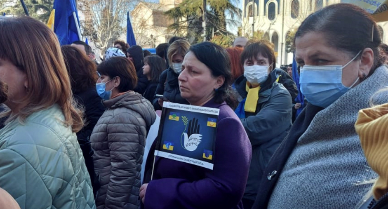 Участники акции в Тбилиси. Фото Г. Готуа для "Кавказского узла" Участники акции в Тбилиси. Фото Г. Готуа для "Кавказского узла"
