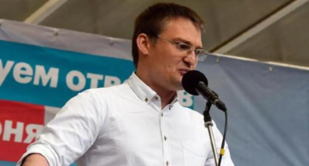 Михаил Беньяш на митинге сторонников Навального в Краснодаре. Фото Елены Синеок, "Юга.ру" Михаил Беньяш на митинге сторонников Навального в Краснодаре. Фото Елены Синеок, "Юга.ру"