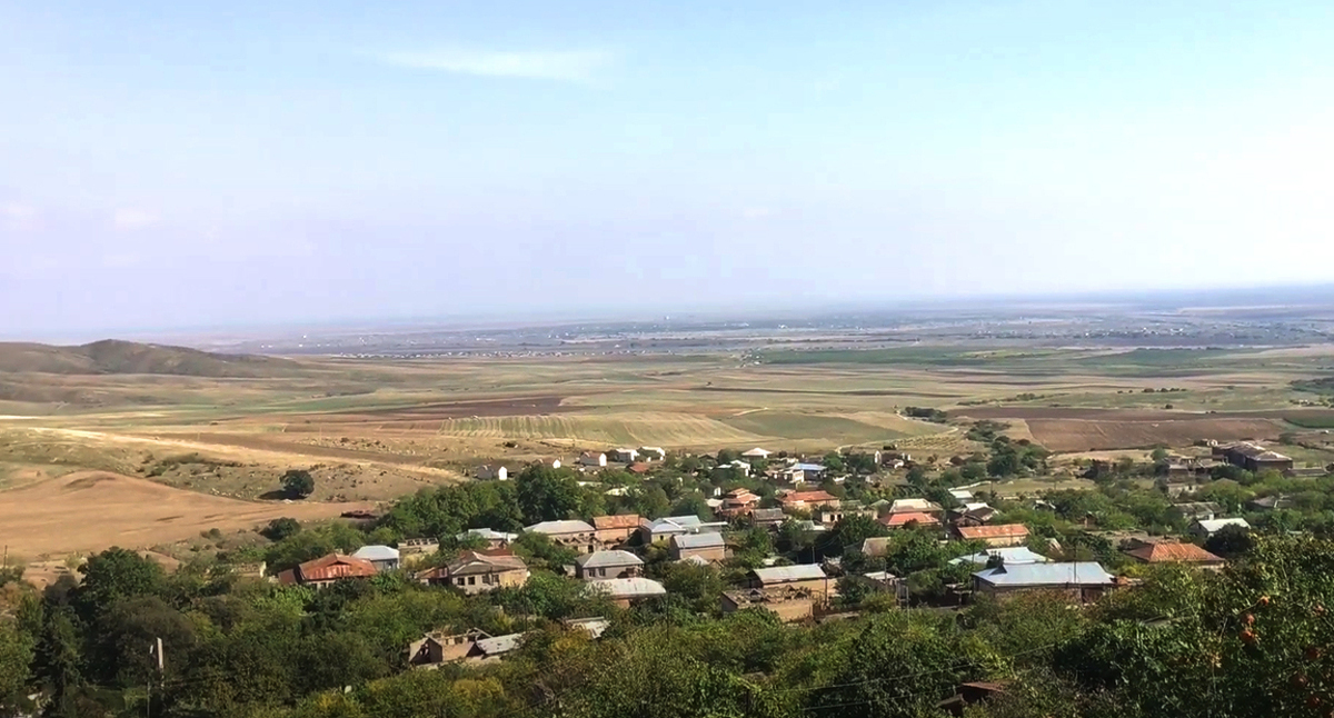 Село в Нагорном Карабахе. Кадр видео Sergey Andreev https://www.youtube.com/watch?v=nPHstiPx2ec Село в Нагорном Карабахе. Кадр видео Sergey Andreev https://www.youtube.com/watch?v=nPHstiPx2ec