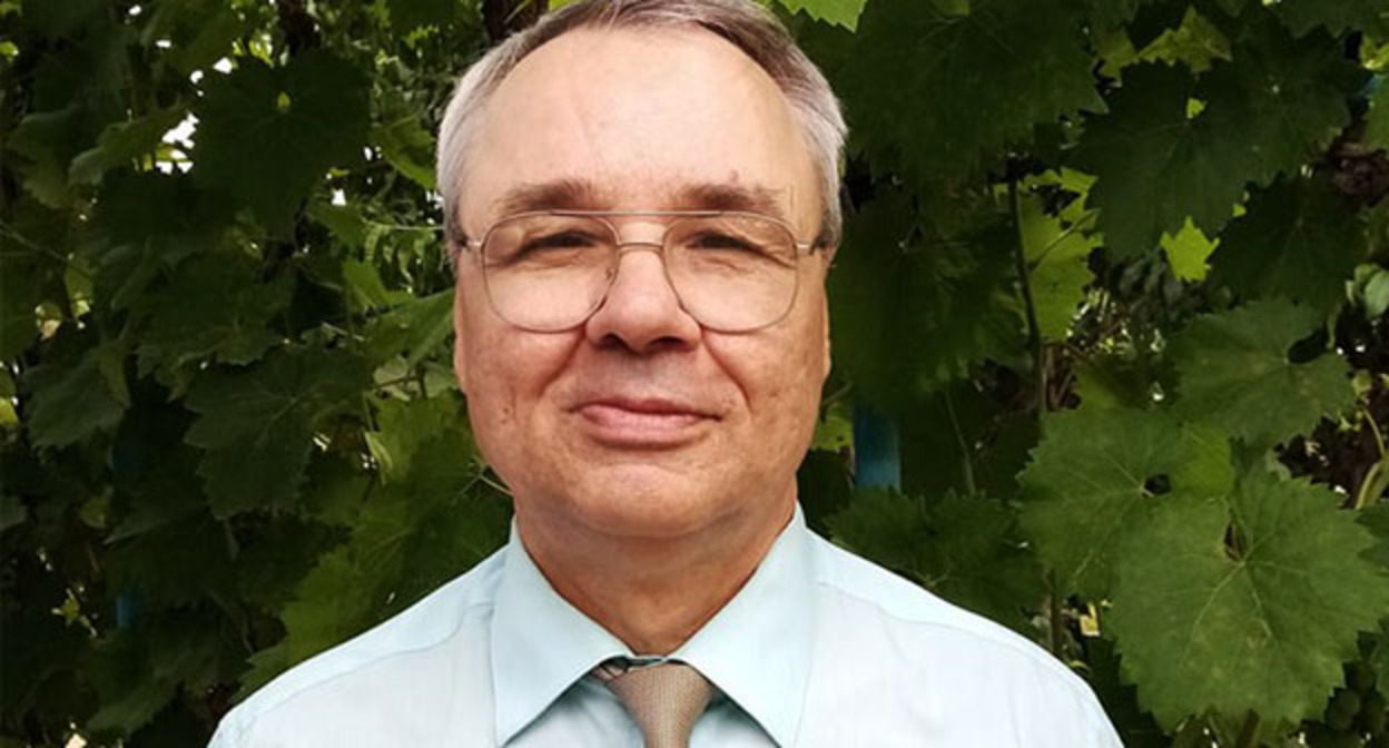 Владимир Скачидуб. Фото: https://religionnews.com/2021/10/11/russian-jehovahs-witness-sentenced-to-over-four-years-in-prison-for-his-faith/ Владимир Скачидуб. Фото: https://religionnews.com/2021/10/11/russian-jehovahs-witness-sentenced-to-over-four-years-in-prison-for-his-faith/