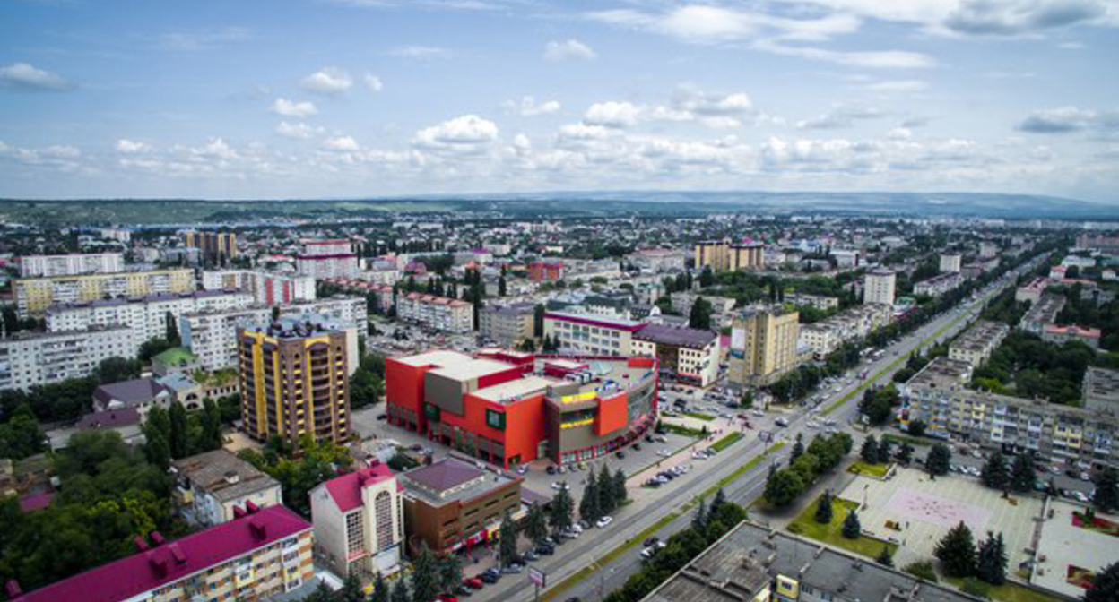 Черкесск. Фото Menders https://ru.wikipedia.org/wiki/Черкесск Черкесск. Фото Menders https://ru.wikipedia.org/wiki/Черкесск