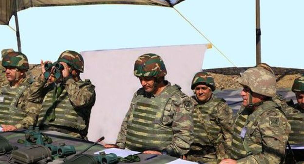 Азербайджанские военные. Сентябрь 2019 года. Фото пресс-службы Миноброны Азербайджанаю https://mod.gov.az Азербайджанские военные. Сентябрь 2019 года. Фото пресс-службы Миноброны Азербайджанаю https://mod.gov.az