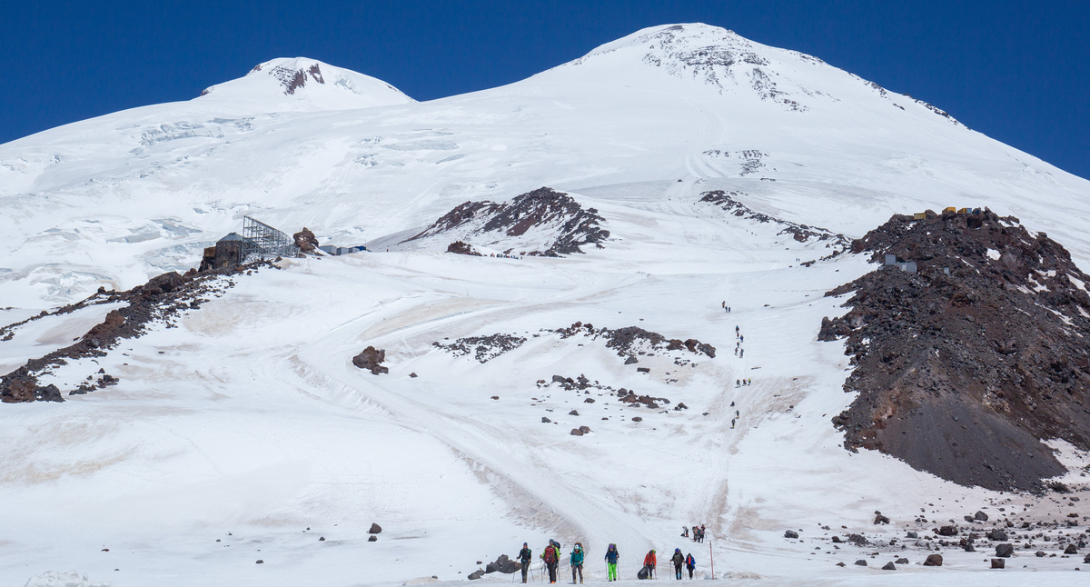 Эльбрус. Фото: Дмитрий Анатольевич Моттл https://commons.wikimedia.org/wiki/Category:Elbrus Эльбрус. Фото: Дмитрий Анатольевич Моттл https://commons.wikimedia.org/wiki/Category:Elbrus