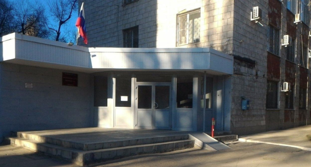 Краснооктябрьский райсуд Волгограда . Фото: пресс-служба суда http://krokt.vol.sudrf.ru/ Краснооктябрьский райсуд Волгограда . Фото: пресс-служба суда http://krokt.vol.sudrf.ru/