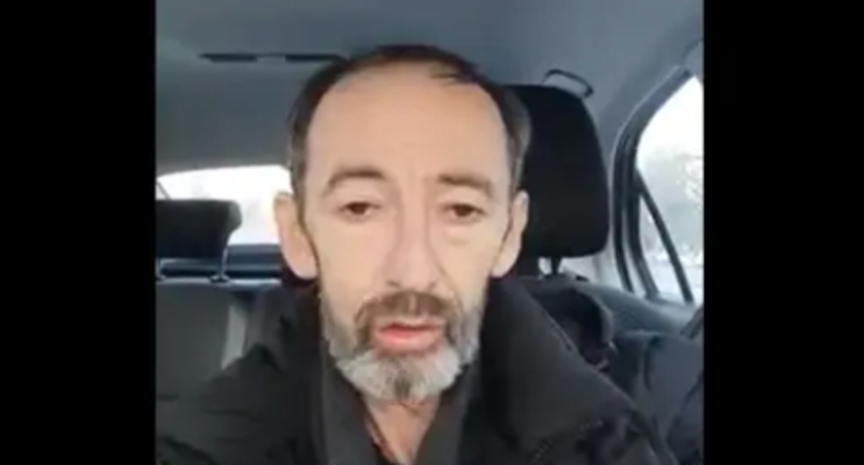 Аслан Наптугов. Стоп-кадр видеозаписи. опубликованной в Facebook* Наптугова 26.02.22, https://www.facebook.com/naptugov/videos/989663278304020 Аслан Наптугов. Стоп-кадр видеозаписи. опубликованной в Facebook* Наптугова 26.02.22, https://www.facebook.com/naptugov/videos/989663278304020