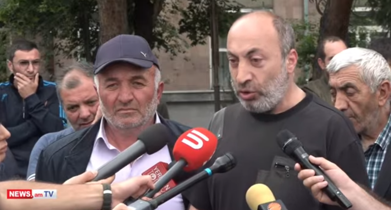 Акция в Нигаване. Стоп-кадр видео. https://www.youtube.com/watch?v=CJwy4r8pheE Акция в Нигаване. Стоп-кадр видео. https://www.youtube.com/watch?v=CJwy4r8pheE
