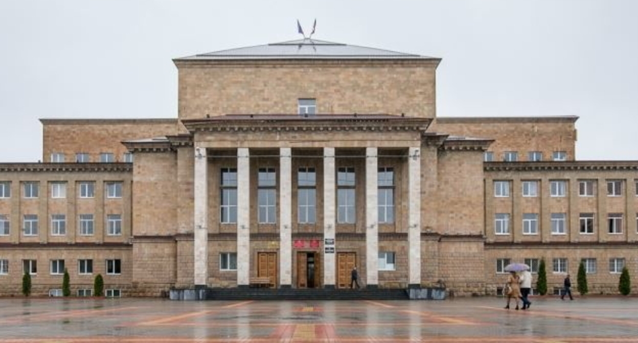 Карачаевск. Фото: пресс-служба администрации города. Карачаевск. Фото: пресс-служба администрации города.