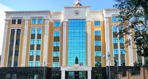 Южный окружной военный суд. Фото Константина Волгина для "Кавказского узла" Южный окружной военный суд. Фото Константина Волгина для "Кавказского узла"