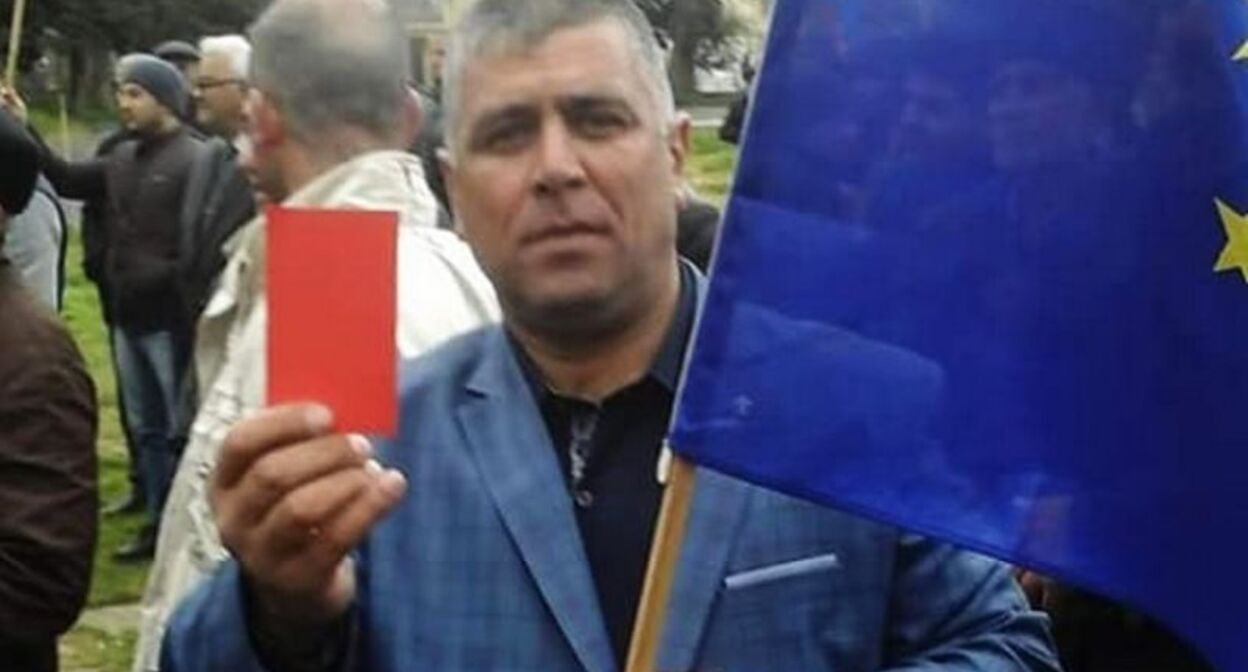 Ализамин Салаев. Фото https://www.turan.az/ext/news/2022/1/free/Social/ru/516.htm Ализамин Салаев. Фото https://www.turan.az/ext/news/2022/1/free/Social/ru/516.htm