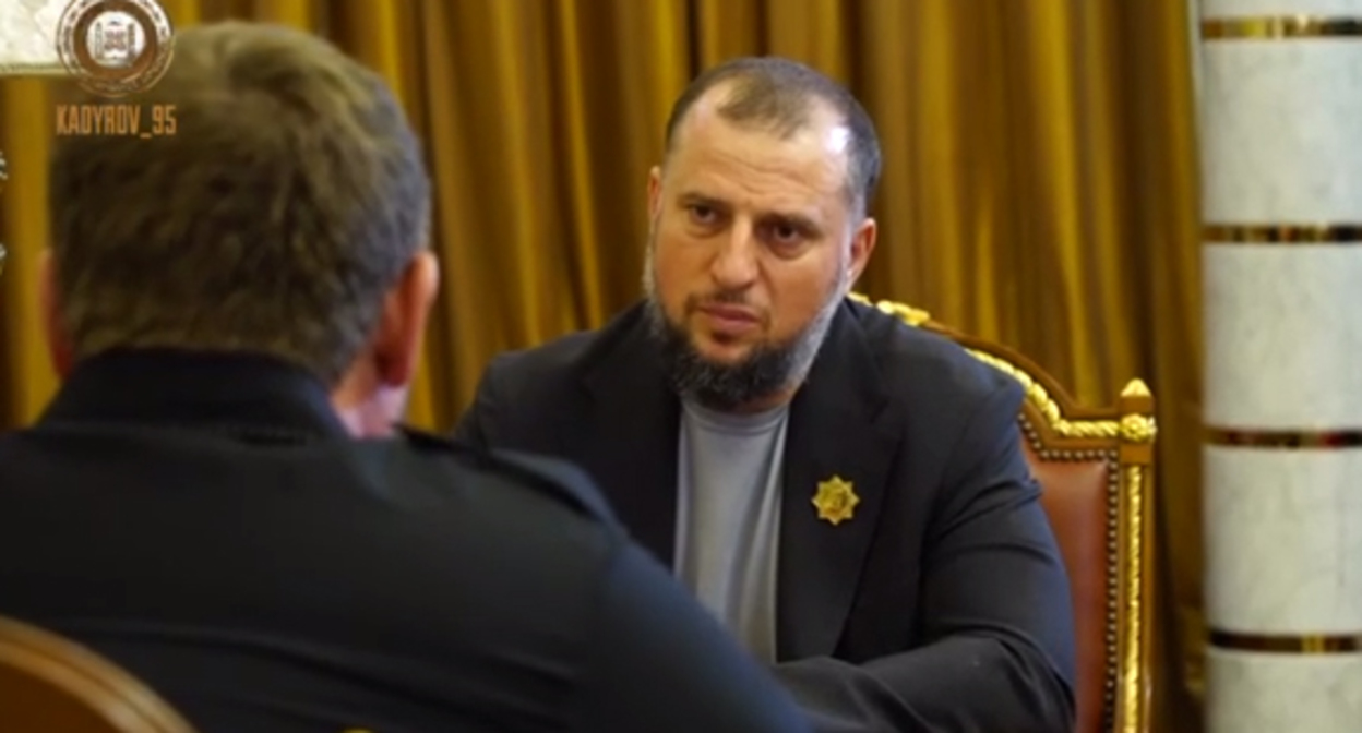 Апти Алаудинов Кадр видео https://t.me/RKadyrov_95/2597 Апти Алаудинов Кадр видео https://t.me/RKadyrov_95/2597