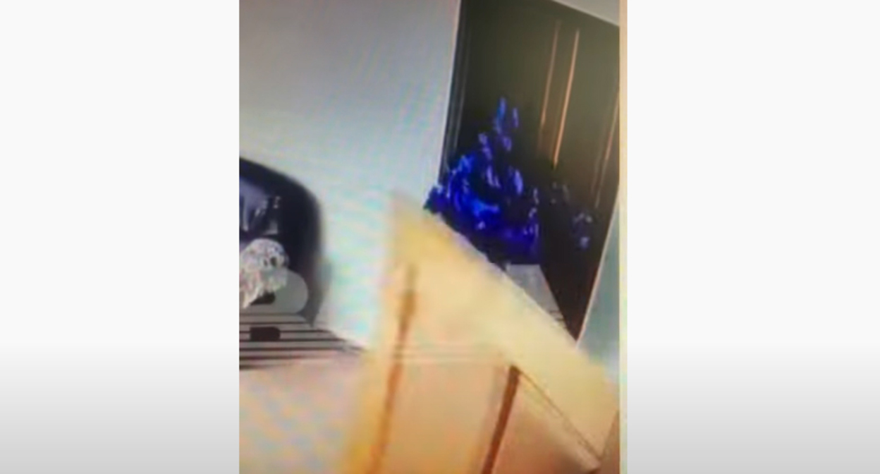 Участник трагедии в психоневрологическом интернате. Кадр видео https://www.youtube.com/watch?v=kIBvV_sXoPo Участник трагедии в психоневрологическом интернате. Кадр видео https://www.youtube.com/watch?v=kIBvV_sXoPo