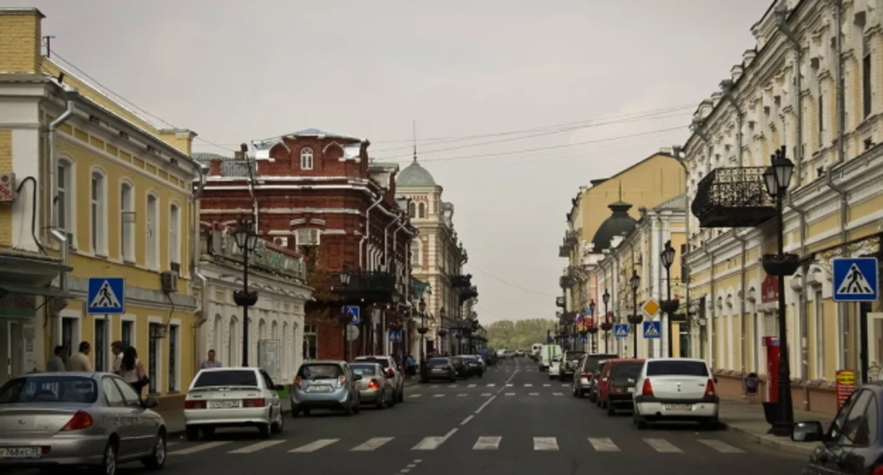 Улица Высоцкого в Астрахани, фото: https://ru.wikipedia.org/wiki/%D0%9A%D0%B0%D1%82%D0%B5%D0%B3%D0%BE%D1%80%D0%B8%D1%8F:%D0%A3%D0%BB%D0%B8%D1%86%D1%8B_%D0%90%D1%81%D1%82%D1%80%D0%B0%D1%85%D0%B0%D0%BD%D0%B8 Улица Высоцкого в Астрахани, фото: https://ru.wikipedia.org/wiki/%D0%9A%D0%B0%D1%82%D0%B5%D0%B3%D0%BE%D1%80%D0%B8%D1%8F:%D0%A3%D0%BB%D0%B8%D1%86%D1%8B_%D0%90%D1%81%D1%82%D1%80%D0%B0%D1%85%D0%B0%D0%BD%D0%B8
