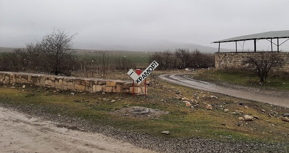 Окраина села Храморт Аскеранского района Нагорного Карабаха, 15 марта 2022 года. Фото Алвард Григорян для "Кавказского узла". Окраина села Храморт Аскеранского района Нагорного Карабаха, 15 марта 2022 года. Фото Алвард Григорян для "Кавказского узла".