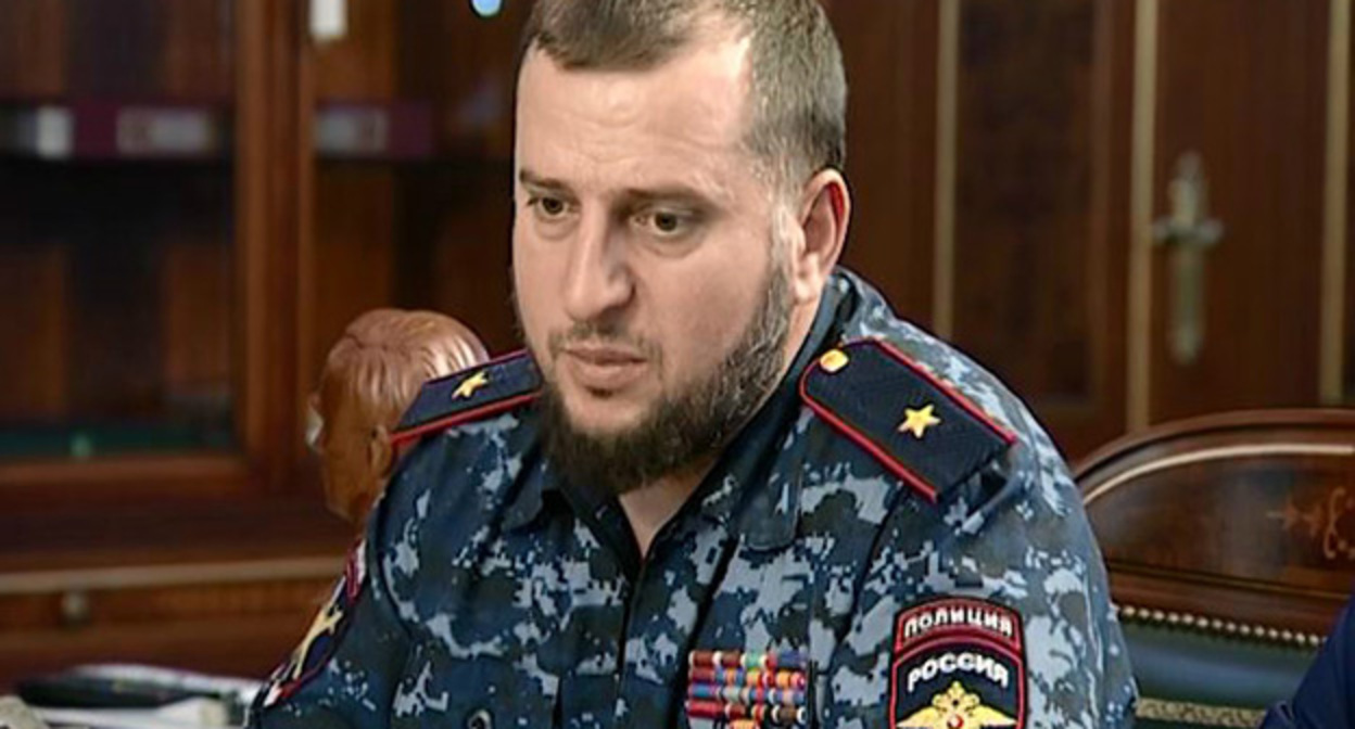 Апти Алаудинов. Фото https://grozny.tv/news/main/13567 Апти Алаудинов. Фото https://grozny.tv/news/main/13567