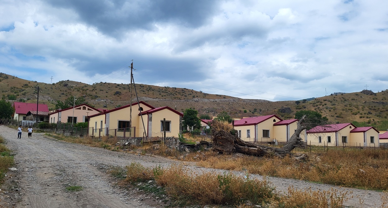 Село Ахавно. Кашатагский район Нагорного Карабаха. 13 августа 2022 год. Фото Алвард Григорян для "Кавказского узла" Село Ахавно. Кашатагский район Нагорного Карабаха. 13 августа 2022 год. Фото Алвард Григорян для "Кавказского узла"