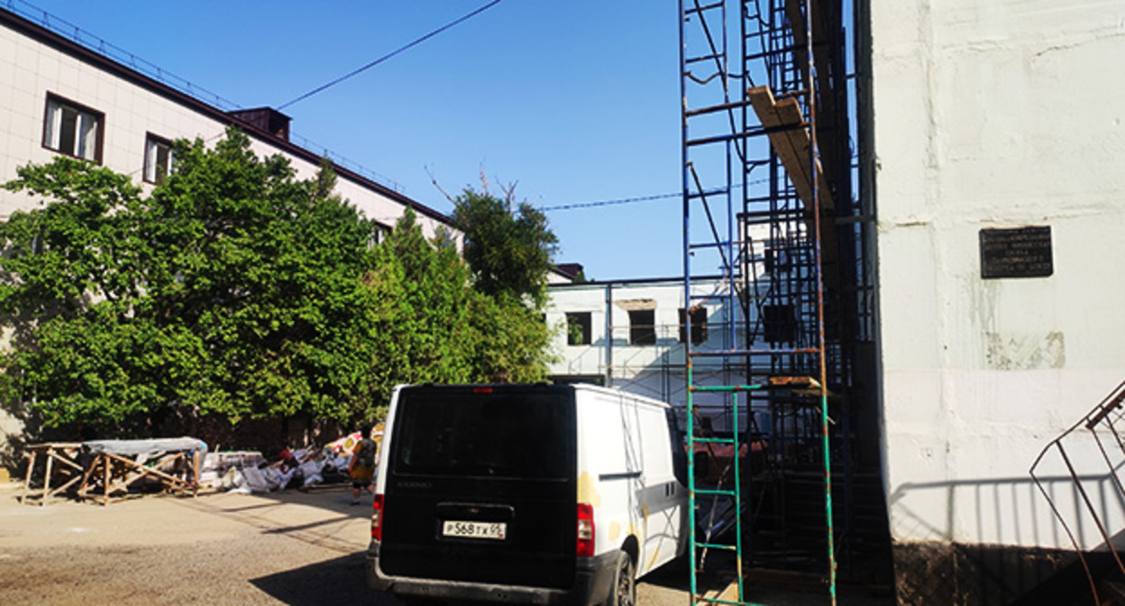 Ремонт школы в Дагестане. Фото Расула Магомедова для "Кавказского узла" Ремонт школы в Дагестане. Фото Расула Магомедова для "Кавказского узла"