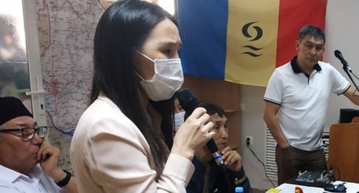 Оксана Санджинова. Фото Бадмы Бюрчиева для "Кавказского узла" Оксана Санджинова. Фото Бадмы Бюрчиева для "Кавказского узла"