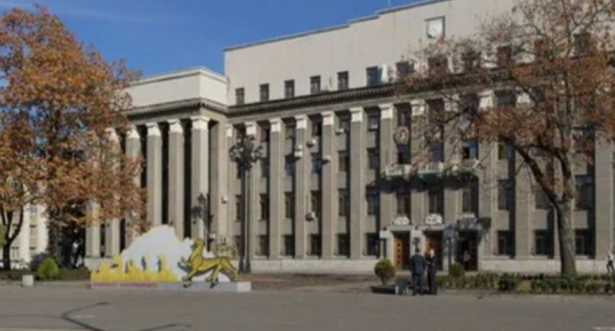Парламент Северной Осетии. Фото region15.ru Парламент Северной Осетии. Фото region15.ru