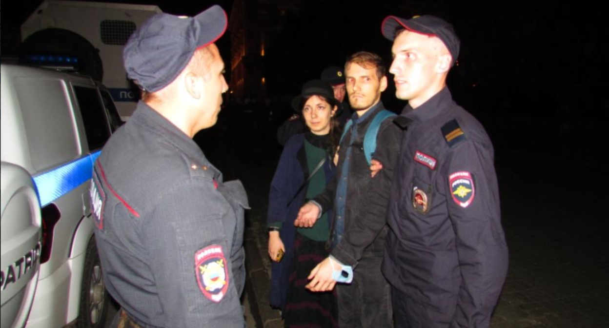 Акция в Волгограде 21.09.2022. Фото Вячеслава Ященко для "Кавказского узла". Акция в Волгограде 21.09.2022. Фото Вячеслава Ященко для "Кавказского узла".