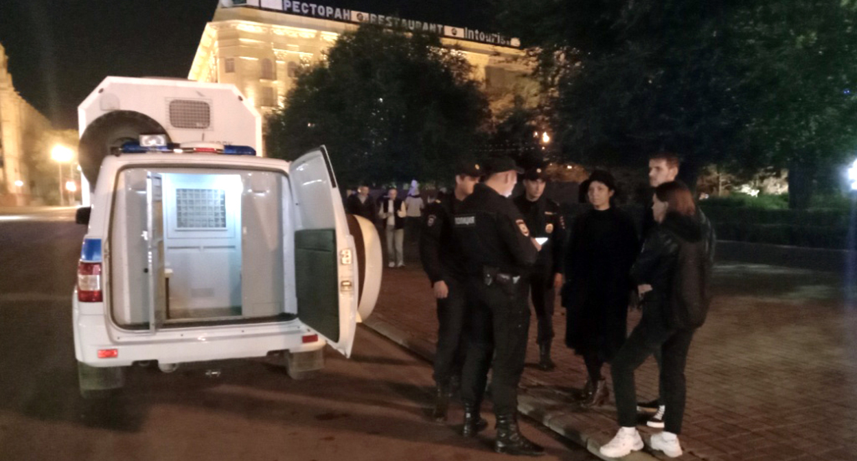 Акция в Волгограде 21.09.2022. Фото Вячеслава Ященко для "Кавказского узла". Акция в Волгограде 21.09.2022. Фото Вячеслава Ященко для "Кавказского узла".