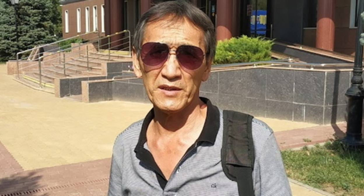 Валерий Бадмаев. Фото: Бадма Бюрчиев для "Кавказского узла" Валерий Бадмаев. Фото: Бадма Бюрчиев для "Кавказского узла"