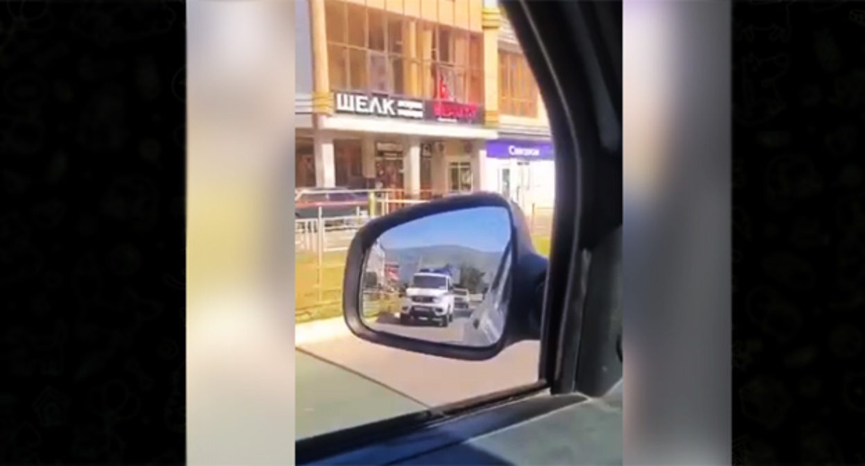 Мужчин из Дербента сегодня через громкоговорители призвали срочно явиться в военкоматы. Скриншот видео https://t.me/truedagestan/2339 Мужчин из Дербента сегодня через громкоговорители призвали срочно явиться в военкоматы. Скриншот видео https://t.me/truedagestan/2339