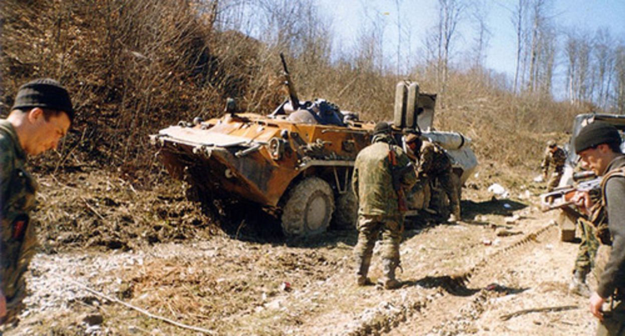 Российский БТР, март 2000 года. Фото: Svm-1977 https://ru.wikipedia.org Российский БТР, март 2000 года. Фото: Svm-1977 https://ru.wikipedia.org