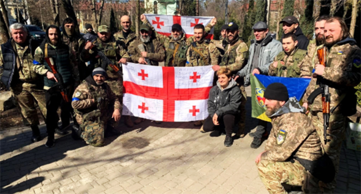 Члены Грузинского национального легиона воюют на Украине. Фото: Facebook https://russian.eurasianet.org Члены Грузинского национального легиона воюют на Украине. Фото: Facebook https://russian.eurasianet.org