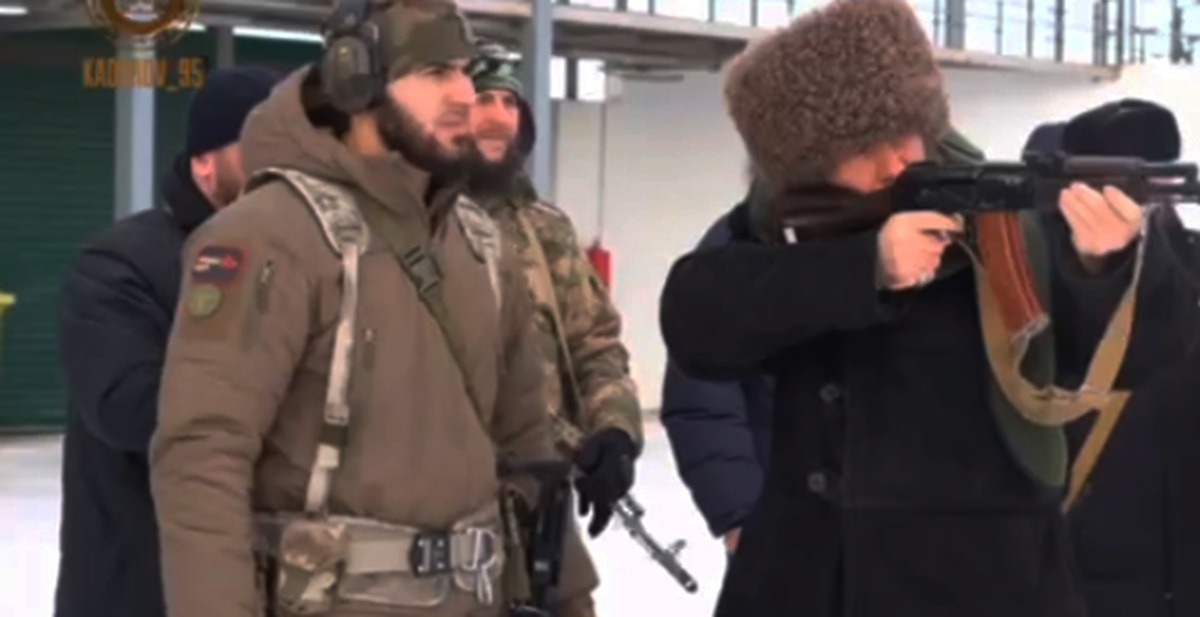 Богословы во время учения. Скриншот видео https://t.me/RKadyrov_95/3287 Богословы во время учения. Скриншот видео https://t.me/RKadyrov_95/3287