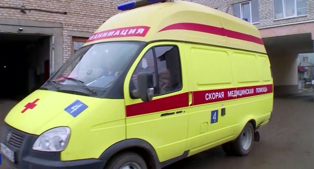 "Скорая помощь в Астрахани", стоп-кадр видео
ГТРК Лотос Астрахань, https://www.youtube.com/watch?app=desktop&v=5r2P6v3dXBY
"Скорая помощь в Астрахани", стоп-кадр видео
ГТРК Лотос Астрахань, https://www.youtube.com/watch?app=desktop&v=5r2P6v3dXBY