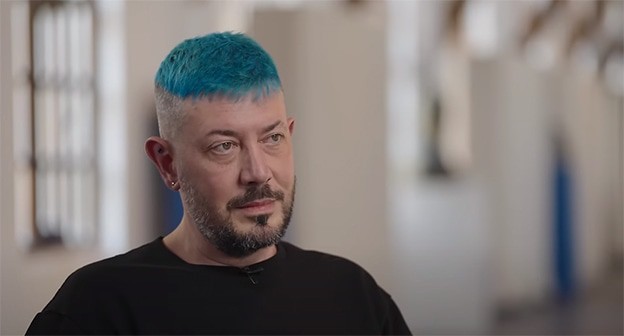 Артемий Лебедев. Скриншот видео вДудь
 https://www.youtube.com/watch?v=WGixuCIAk1c