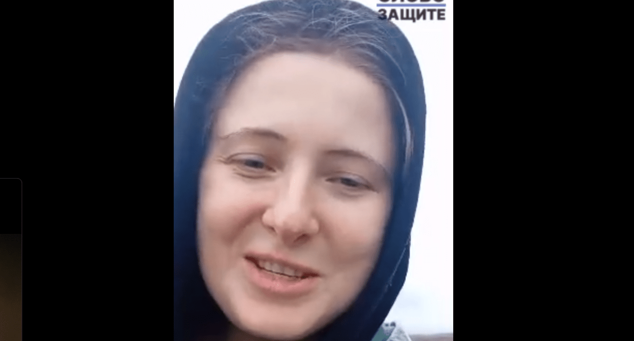 Лена Патяева. Стоп-кадр видео из Telegram-канала "Слово защите" от 20.03.25, https://t.me/endoflaw/467.
