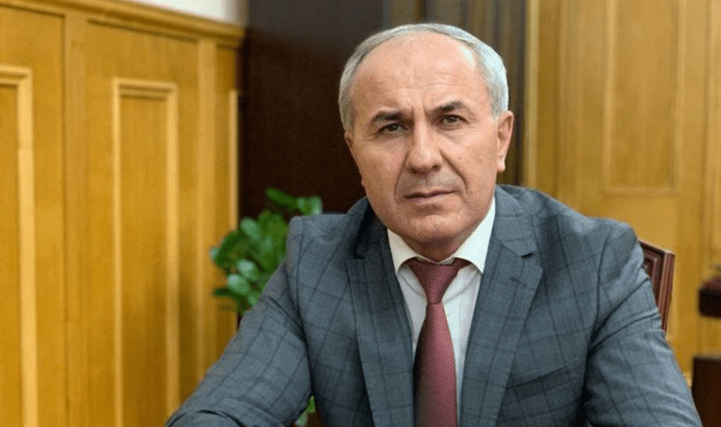 Магомед Исаков. Скриншот фото из Telegram-канала "База" от 01.10.24, https://t.me/bazabazon/31739.