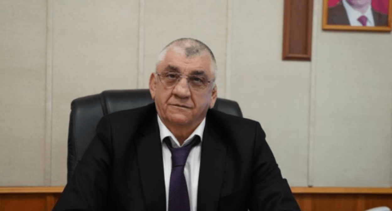 Магомед Магомедов. Скриншот фото из его Telegram-канала от 31.12.22, https://t.me/glava_kizilyurta/151